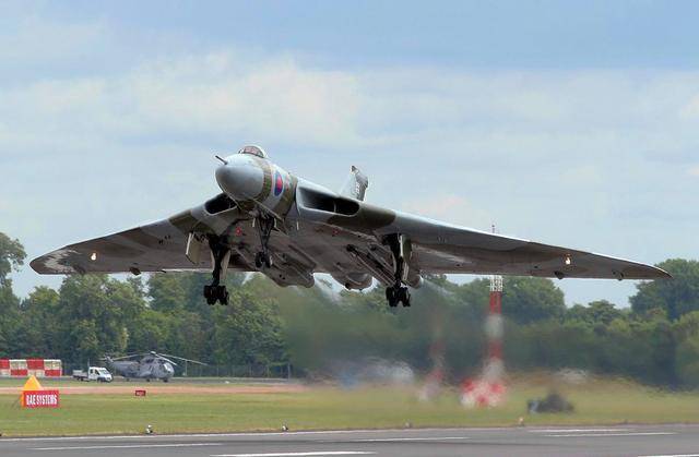 英国唯一一款战略轰炸机——"日不落帝国"的陨落!