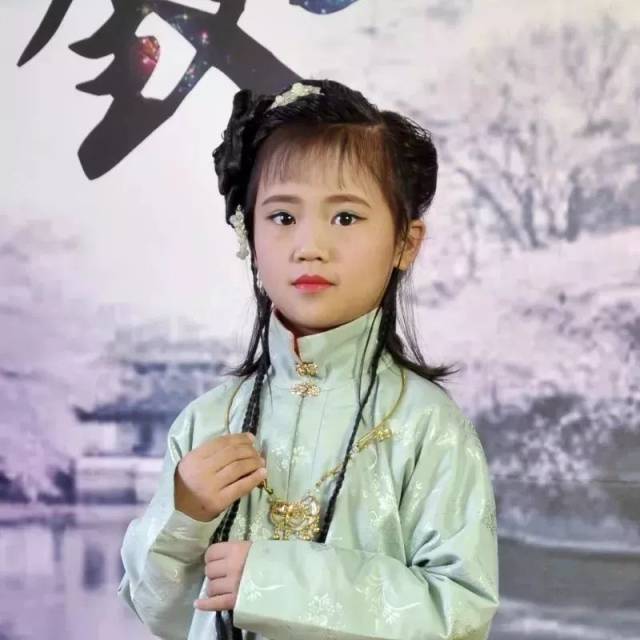 张亦辰饰今阳郡主