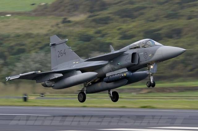 送上门的f16不要,菲律宾铁下心引进这款战机,白宫感觉被抛弃