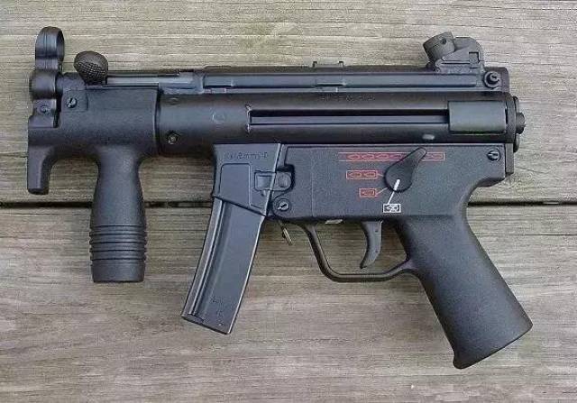 mp5k微型冲锋枪图片