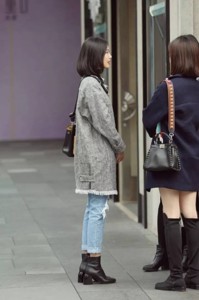 街拍:六位时尚可爱的白富美小姐姐,第二位人气最高,你觉得呢?