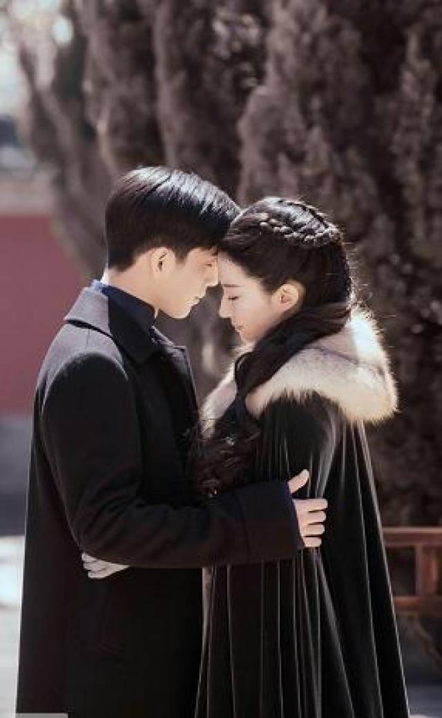 刘亦菲和井柏然一眼万年,《南烟斋笔录》二人