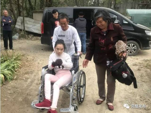 灵璧县服装批发行业:如何抓住消费者的眼球
