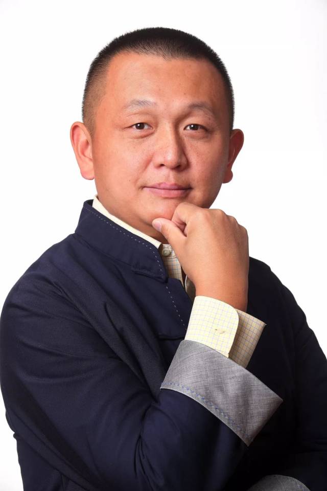 创业大赛赛事回顾宣传片 15:35—15:40 15:40—15:55 主题演讲:洪天峰