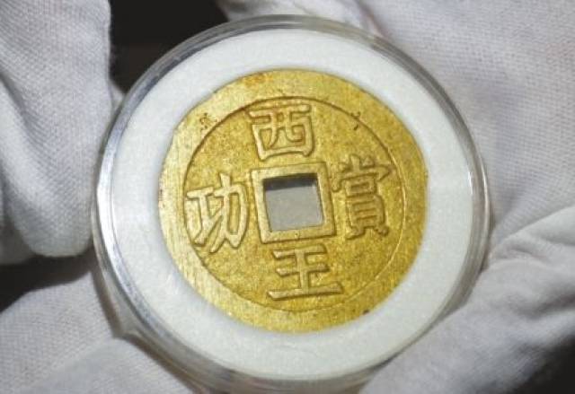 中国銀貨 1644〜1645年 西王賞功 明朝大西国 50mm 39.5