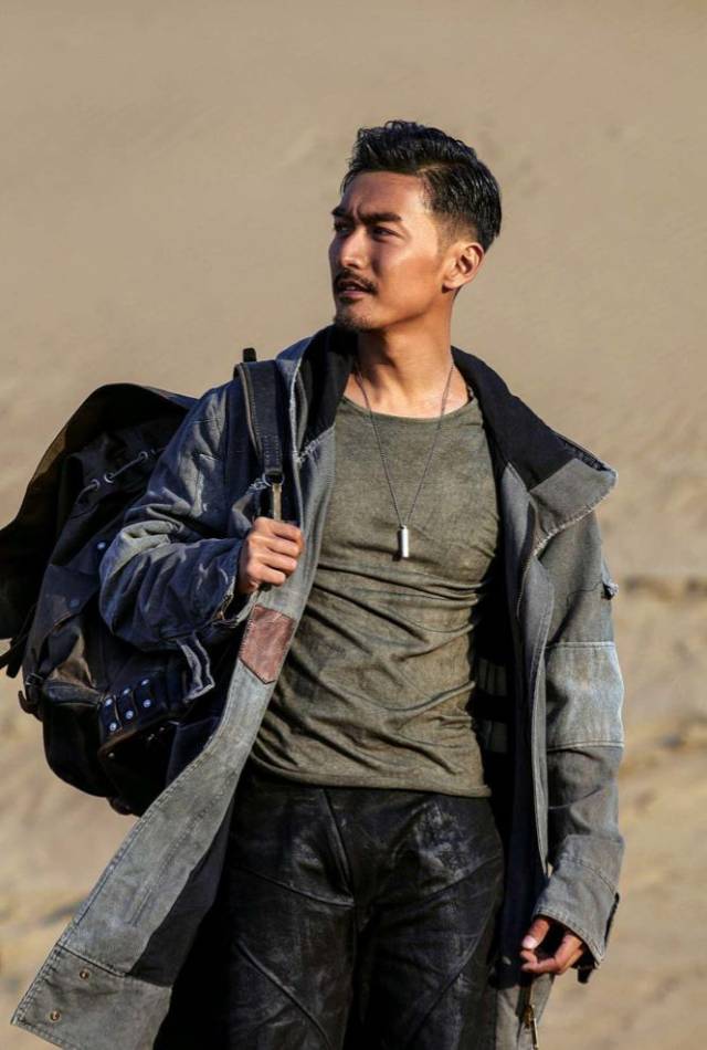 每次看打戏都替主角感到疼,演员是真的在打还是做样子?