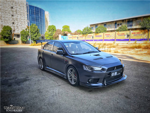 三菱翼神汽车改色美国秃鹰teckwrapech21电光深灰