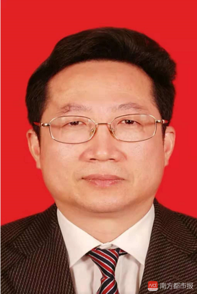 刘小军辞去惠州市副市长职务,已任市委常委,秘书长