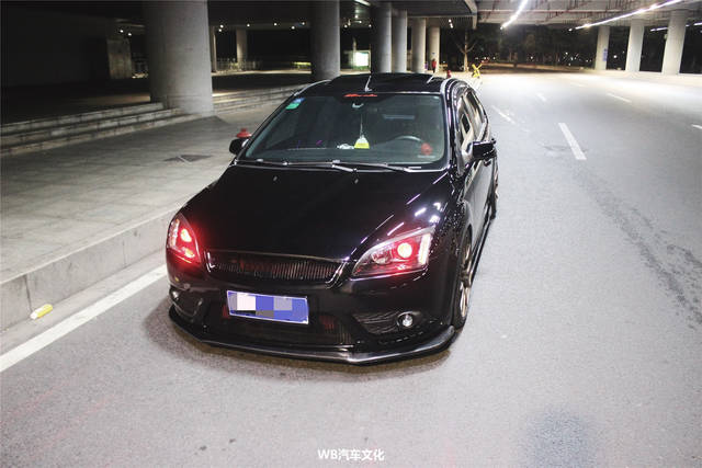 我地无得救啦,救唔到啦.FOCUS & MAZDA6