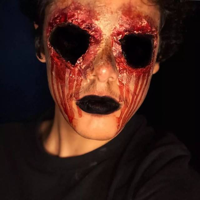 小s cos精灵旅社,j姐lv丧尸妆!万圣节是化妆界的大轰趴!