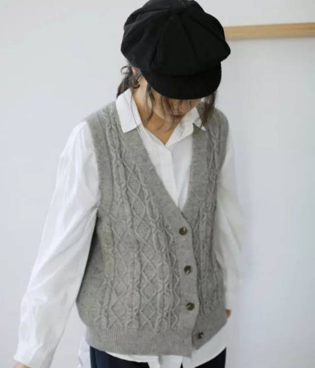 20件最适合秋天的毛衣背心,怎么搭配都好看!