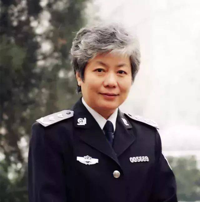 13岁孩子肢解同学:比娱乐至死更可怕的,是杀人不偿命