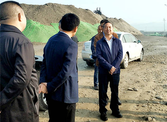 绵阳市副市长罗蒙检查指导河湖水环境整治