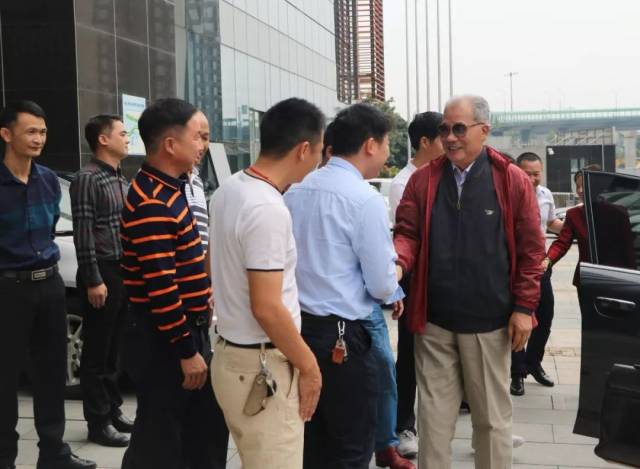 佛山攸县商会来了位攸县大将军指导工作,未来发展肯定越来越好._手机