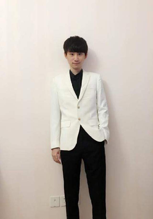 职业选手rw战队doinb入驻斗鱼 如今有望成为新一代斗