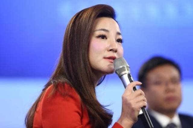 央视主播章艳:从美女到才女 成功没有一蹴而就