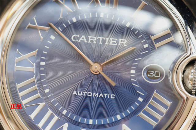 AF卡地亚蓝气球蓝盘腕表真假对比