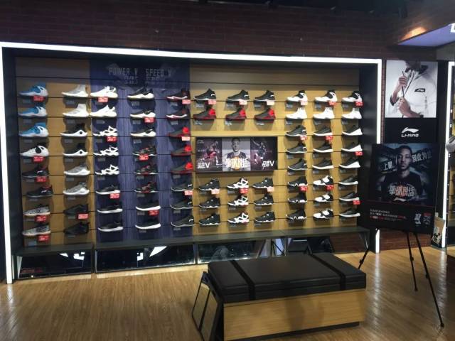 门店信息 同时有销售cba相关产品的店铺还有不同级别的shop mall  1