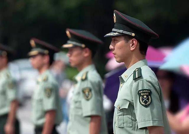 在部隊當兵,考軍校好還是轉士官好?你考慮清楚了麼