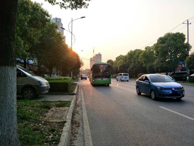 湖北黄石变化最大的地方 十年前的花湖大道 无法想象的巨变