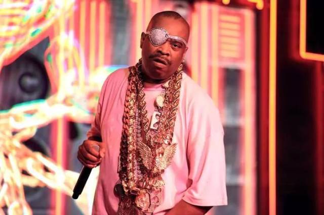 新生代与老og对金银首饰的不同品味---quavo与slick rick.