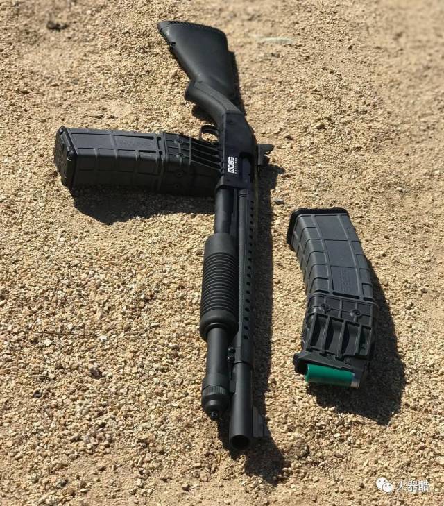 【独当一面的喷子】莫斯伯格霰弹枪图集