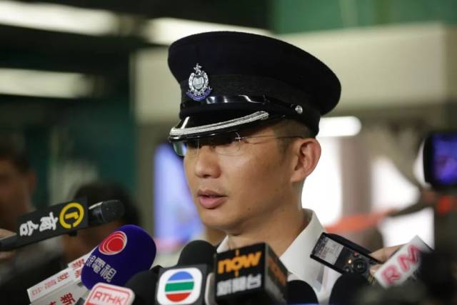 皇家香港警察警服图片