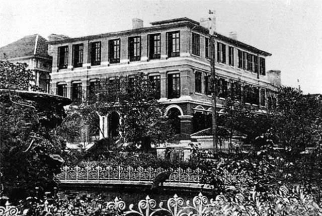 金银行参与经理南满洲铁路(即新奉铁路与吉长铁路,前者由新民府至沈阳