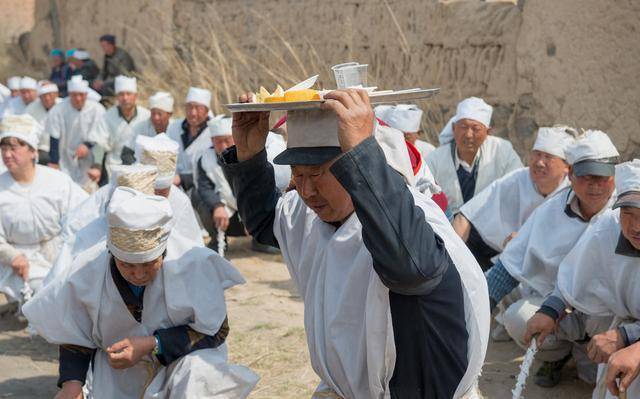 古代趣聞:一行大師佛法精深,為了報答恩人,把北斗七星藏了起來