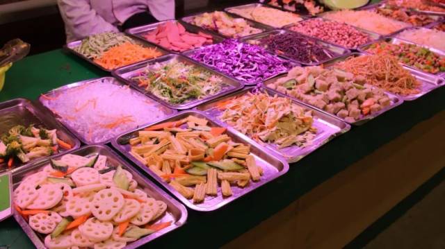 各种凉拌菜! 怎么能少的了它!陪伴小编度过了一个夏天!