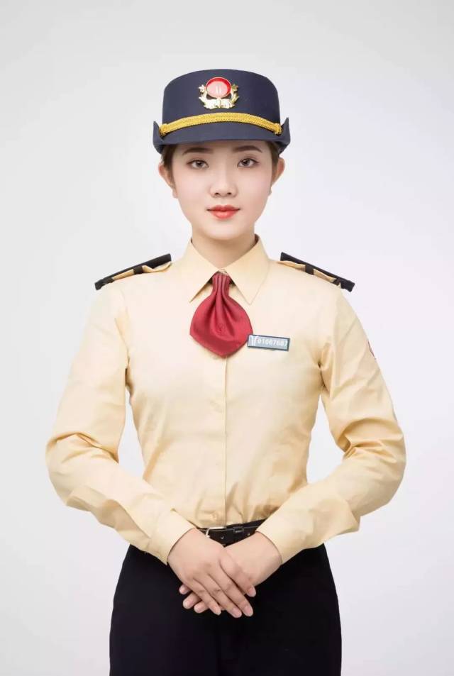 20位可帅可萌的地铁主播,你想送谁上c位?