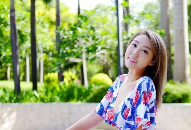 tvb新晋小花被指撞脸"岛国片"女优水野朝阳!网友:我以为同一个人!