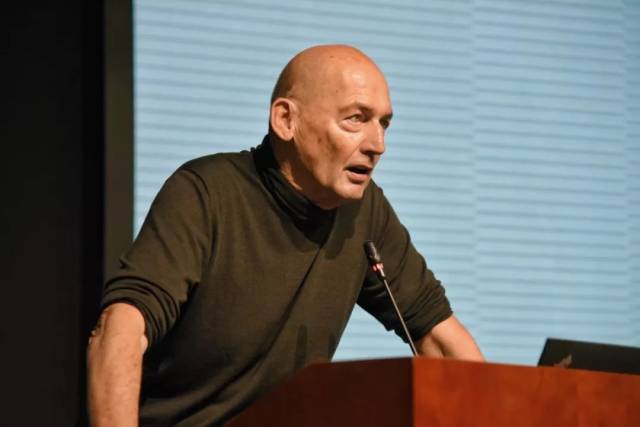 雷姆·库哈斯 rem koolhaas