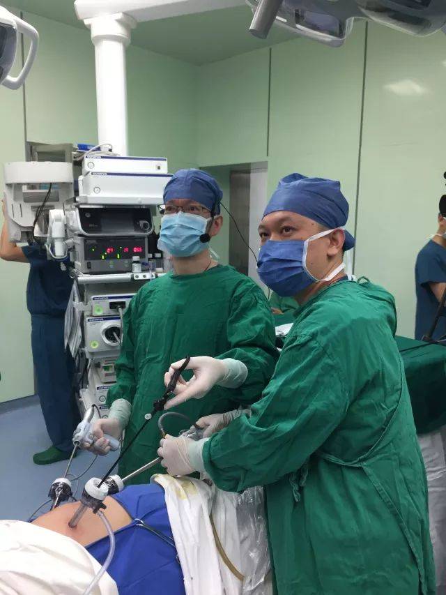 崔心刚教授参加2017全国青年泌尿外科医师学术会议