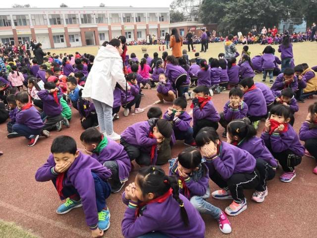 【校园新闻】/迪恩捷美语小学|迪恩捷美语小学消防灭火应急疏散演练