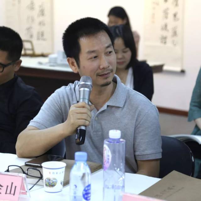 中国书协会员,深圳市书法家协会理事蔡金山先生