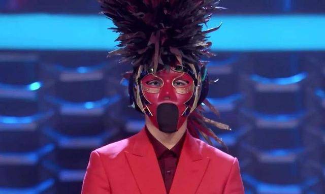 《蒙面唱将》被疑有剧本和提词器,不然巫启贤这句话无法解释