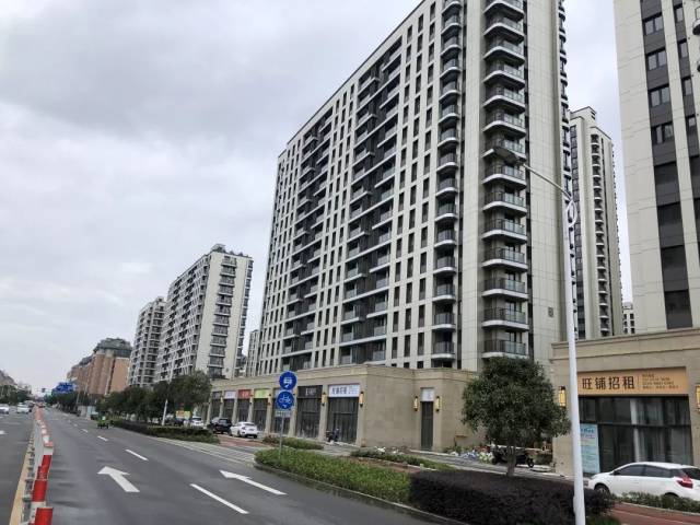 【租赁公告】椒江天韵水岸商铺租赁权拍卖公告