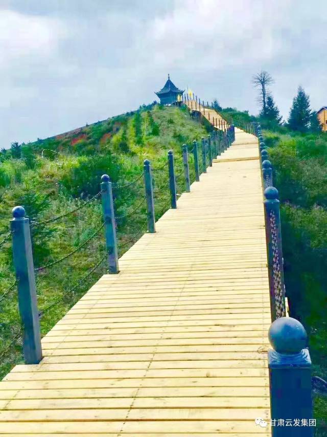 松鸣岩国际滑雪场11月17日激情开滑!