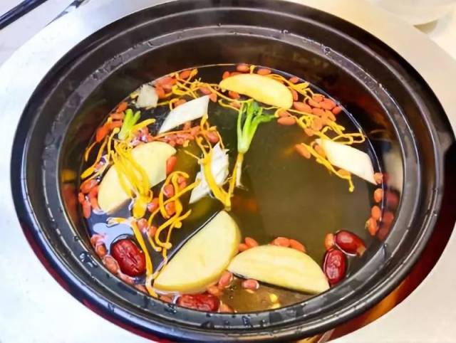 9元享138元地铁口云峰北街【腩潮鲜牛腩火锅】2-6人餐!