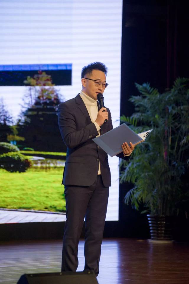 原思博影视学院08届毕业生 校友侯中华 朗诵《礼记·大学》