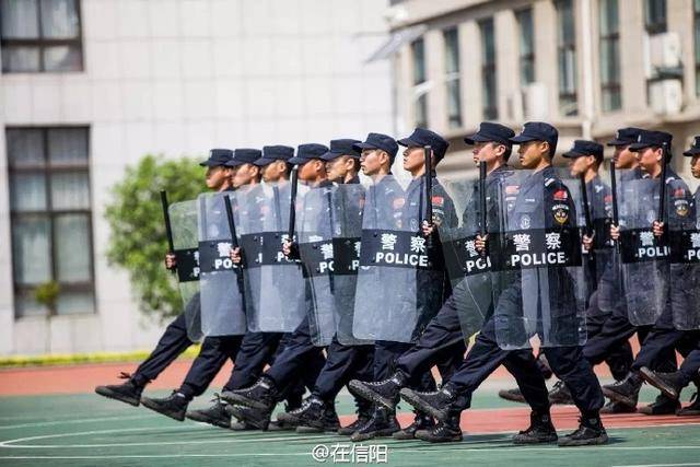 阳信特警图片