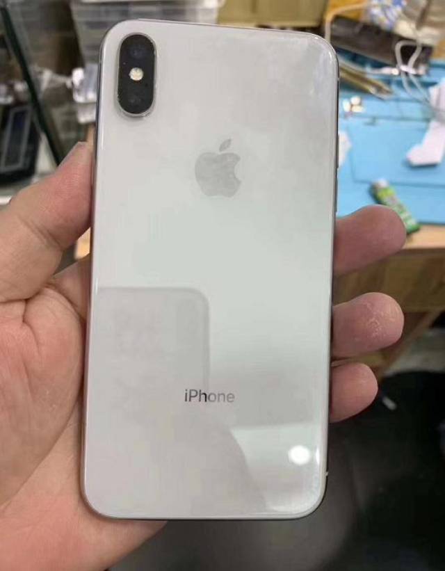 但是今天這款iphonex有點意思,因為正常情況下,iphonex的二手價格在