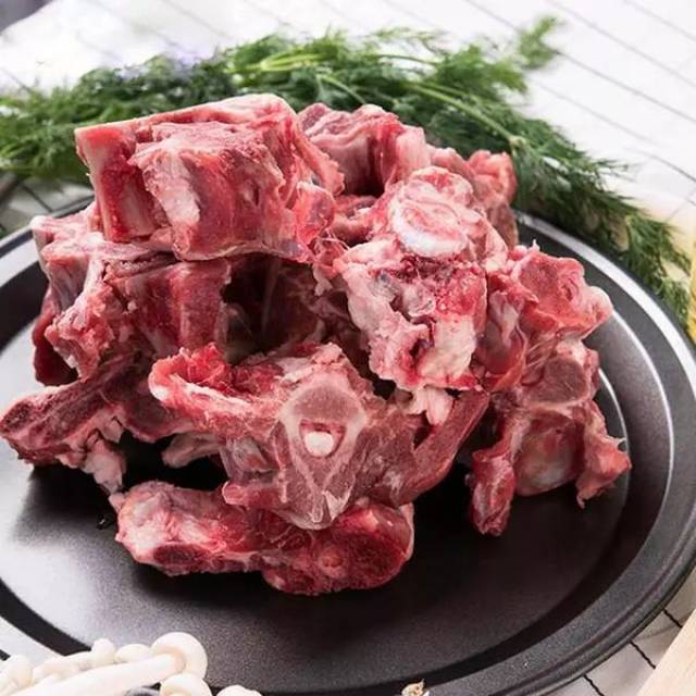 北京羊蝎子到底是个什么菜?