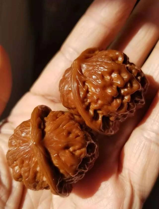 文玩核桃的上色速度，真不是你想的那么简单！！_搜狐网