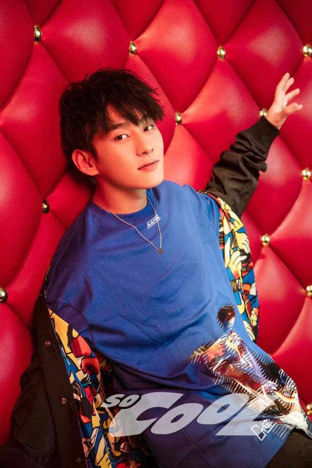 glitter | 唯舞而生——韩宇