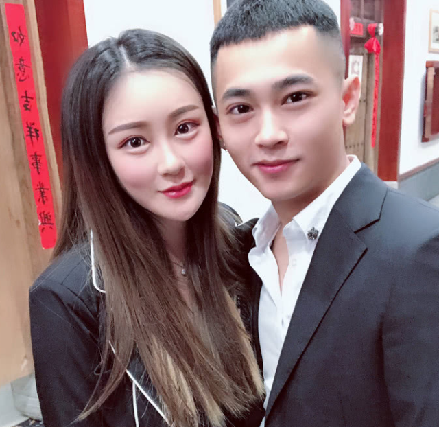 提及仙洋,很多网友都非常的熟悉了,仙洋之前在快手也是名声大噪,非常