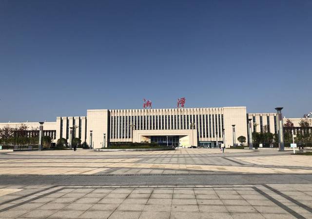 湘潭火车站南广场:"三铁"交汇,造就湘潭"黄金窗口"