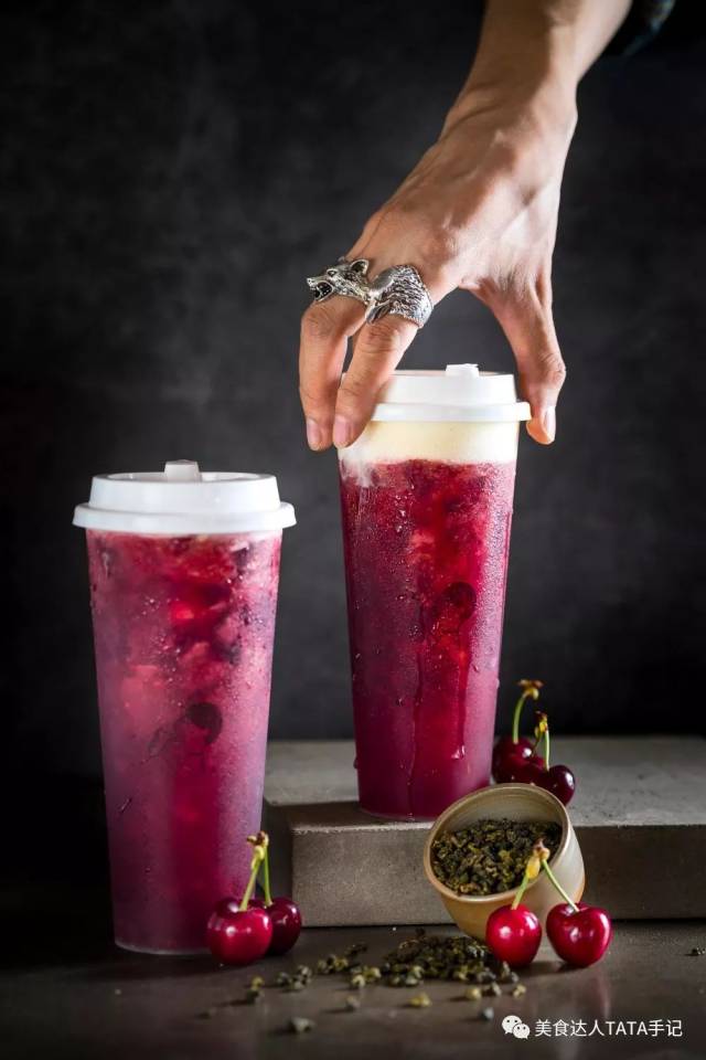 车厘x 莓莓   包包 = ?