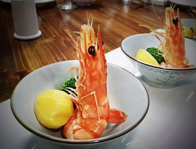 巴掌大的黑虎虾,下厨就得吃出新花样!